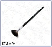 TARTISO Кисть KTM-A-70 для удаления пудры и румян,веерная (малая).