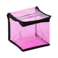 Косметичка прозрачная розовая куб